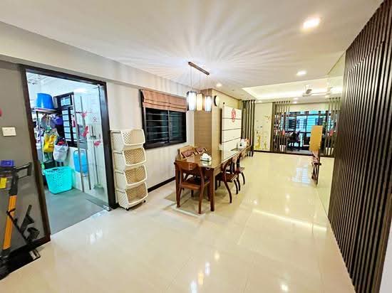 987A Jurong West Street 93 image 1 of 10