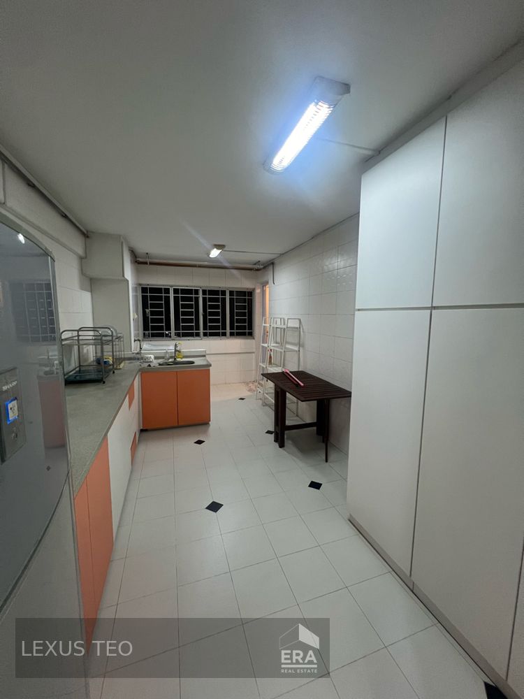 701 WEST COAST ROAD photo 4