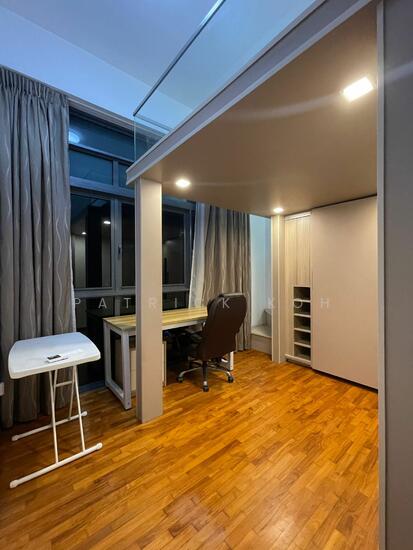 J Gateway photo 2