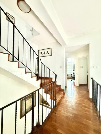 Seletar Hills Estate image 1 of 4
