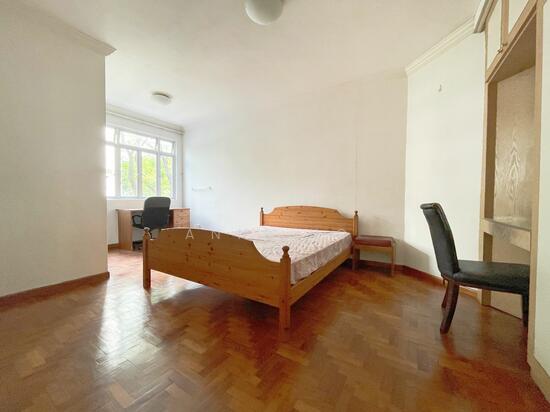 Leedon 2 photo 4
