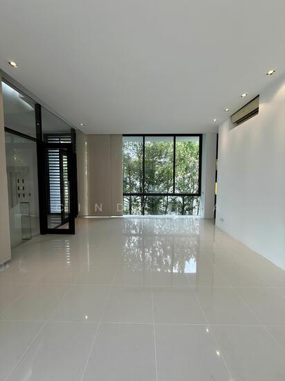 Coronation Road West photo 4