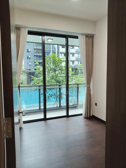 LEEDON GREEN photo 2