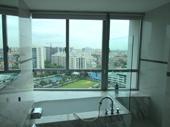 THE CHUAN photo 3