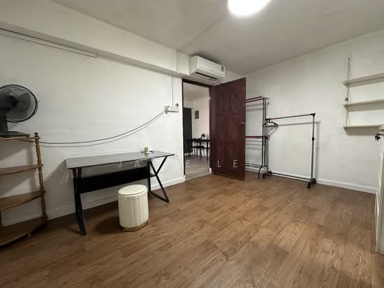 94 LORONG 4 TOA PAYOH photo 4