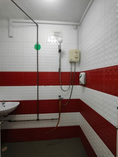 146 Jalan Bukit Merah photo 4