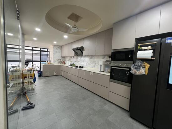 "Sunbird Avenue. Rare 99 Leasehold Semi-D. Well Renovated." photo 2