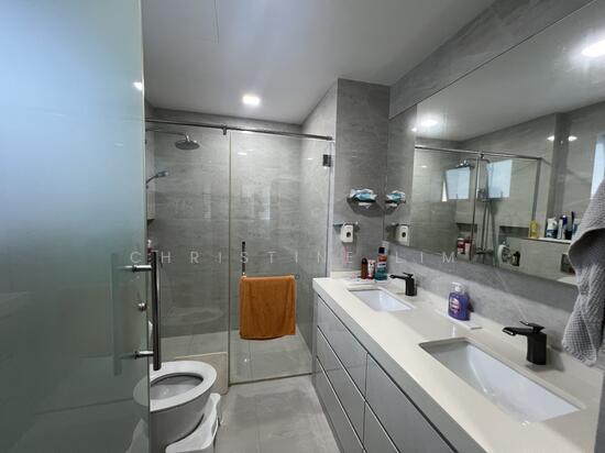"Sunbird Avenue. Rare 99 Leasehold Semi-D. Well Renovated." photo 5