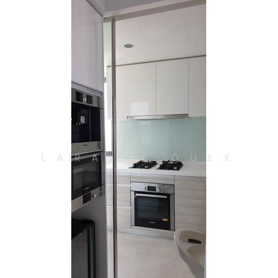 THE SHORE RESIDENCES photo 3
