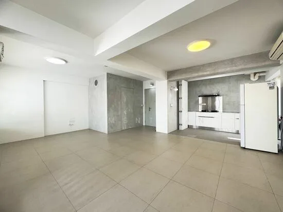 102A Canberra Street image 1 of 10