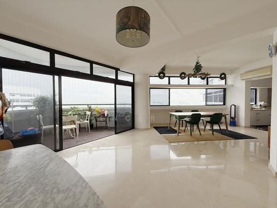 MANDARIN GARDENS photo 4