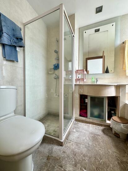 HILLVIEW REGENCY photo 5