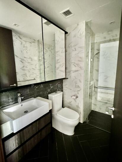 MAYFAIR MODERN photo 4