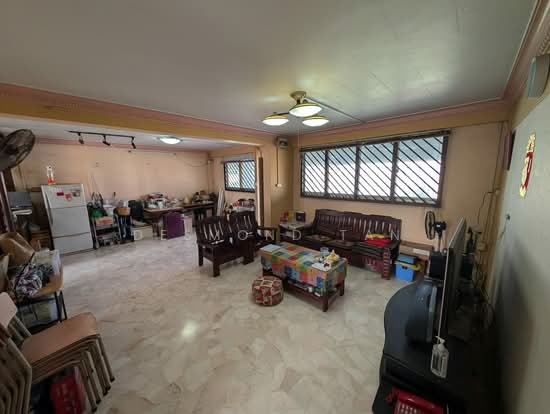 897 TAMPINES STREET 81 image 1 of 10