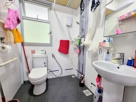 675A YISHUN AVENUE 4 photo 2