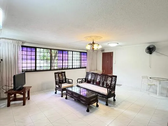 650 Hougang Avenue 8 image 1 of 10