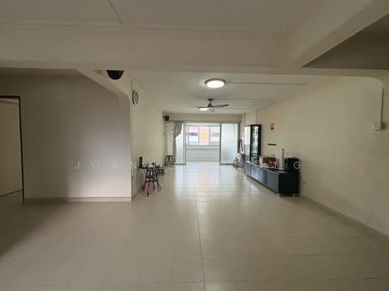 221 YISHUN STREET 21 image 1 of 10