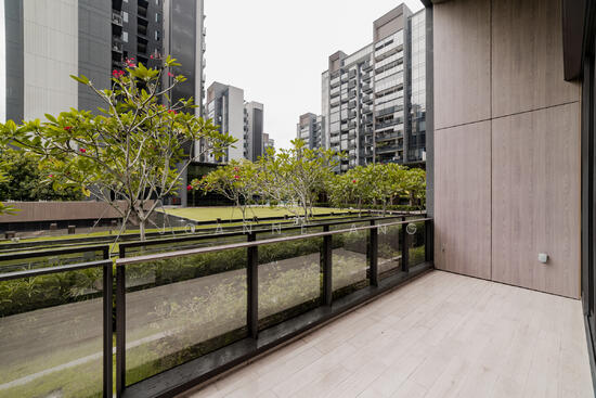 LEEDON GREEN photo 5