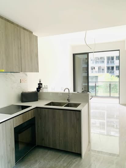 LEEDON GREEN image 1 of 10
