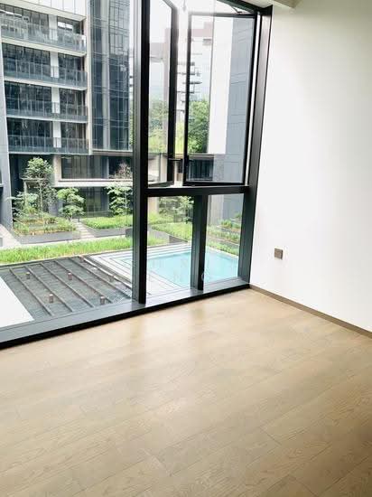 LEEDON GREEN photo 2