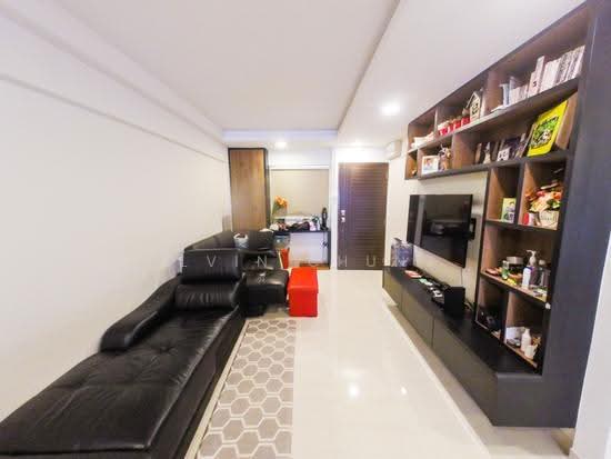 587 ANG MO KIO AVENUE 3 photo 2