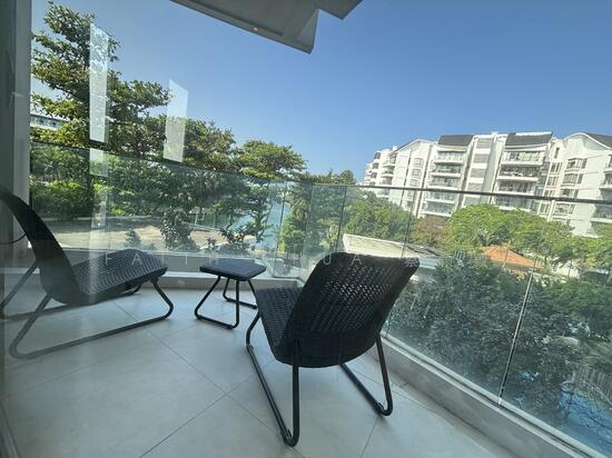 THE OCEANFRONT @ SENTOSA COVE