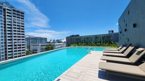 FIRE SALES Brand New 1 Bedroom Condo Selling Below Valuation Freehold image 1 of 10