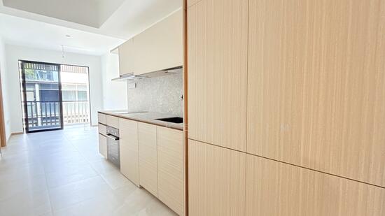 FIRE SALES Brand New 1 Bedroom Condo Selling Below Valuation Freehold photo 6