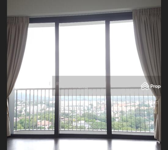 D'Leedon image 1 of 3