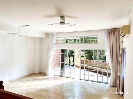 FERNHILL COURT photo 4