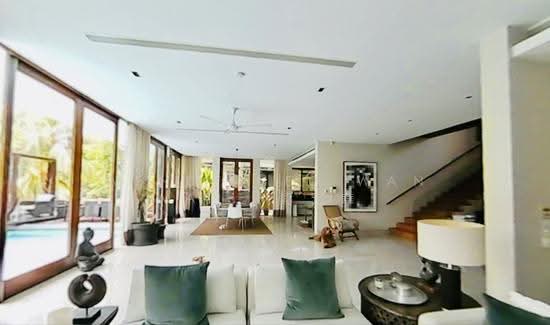 Ocean Drive @ Sentosa Cove image 1 of 10