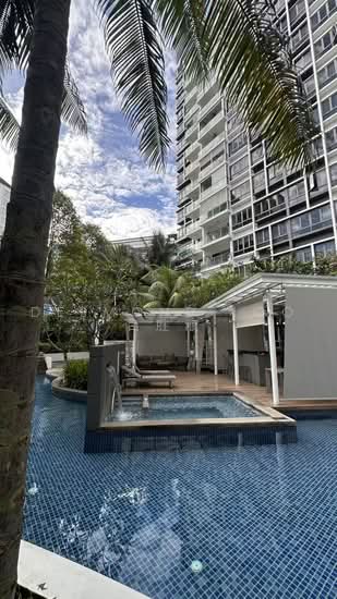 WATERFRONT ISLE photo 5