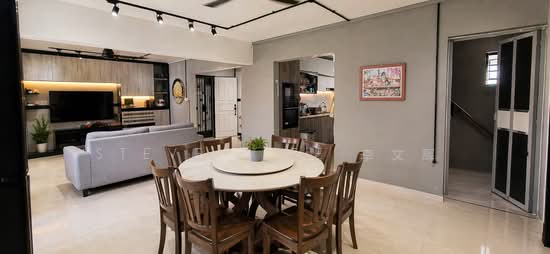 654 HOUGANG AVENUE 8 photo 2