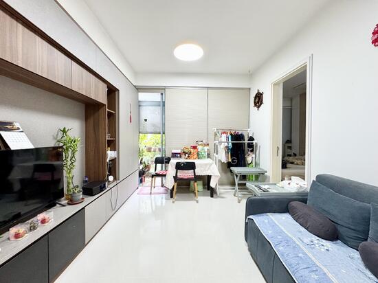 FERRARIA PARK CONDOMINIUM photo 3