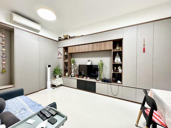 FERRARIA PARK CONDOMINIUM photo 4