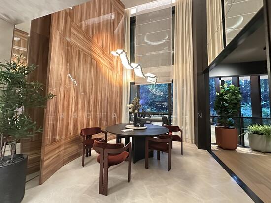 UPPERHOUSE AT ORCHARD BOULEVARD