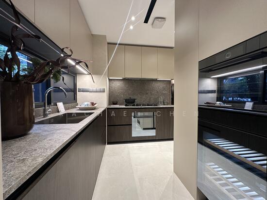 UPPERHOUSE AT ORCHARD BOULEVARD photo 3