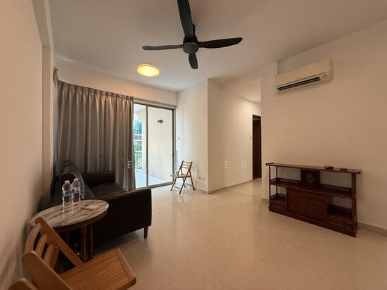 CRANE COURT photo 3