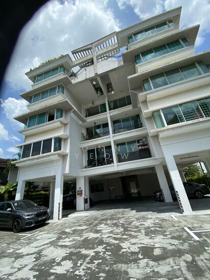 PARRY COURT photo 3