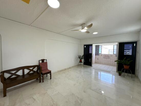 426 TAMPINES STREET 41 photo 3