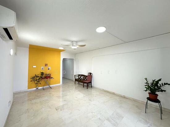 426 TAMPINES STREET 41 photo 4