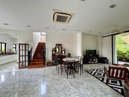 Adelphi Park Estate photo 2