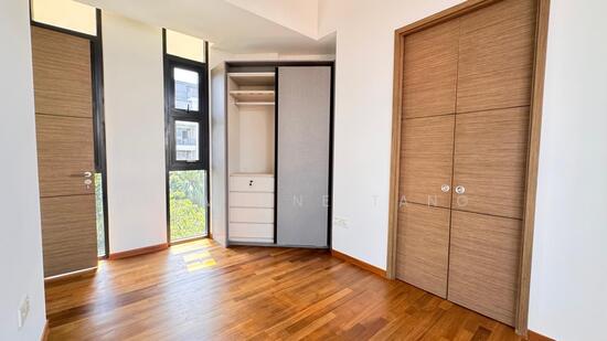 PARKWOOD RESIDENCES photo 6