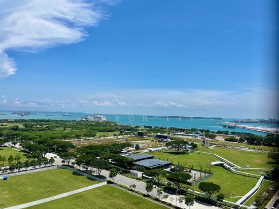 MARINA BAY RESIDENCES photo 2