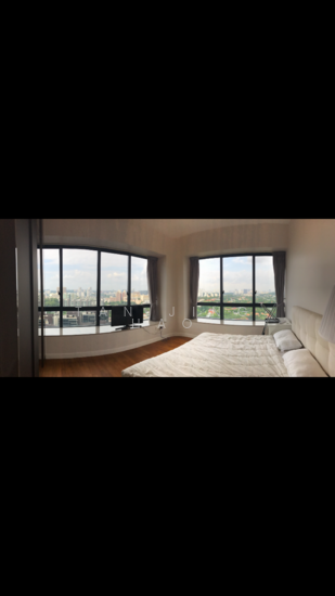 D'Leedon image 1 of 10