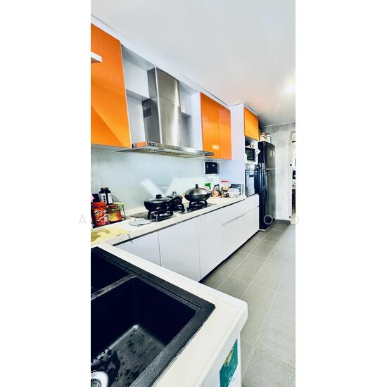 660 HOUGANG AVENUE 8 photo 5
