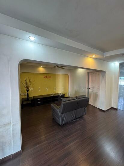 302 Ang Mo Kio Avenue 3 photo 2