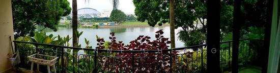 CAMELOT BY-THE-WATER photo 5