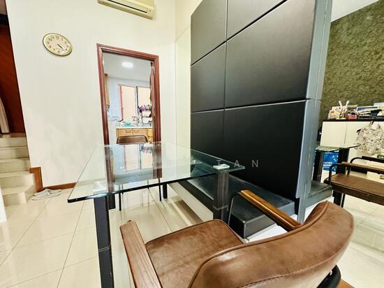 SELETAR SPRINGS CONDOMINIUM photo 6