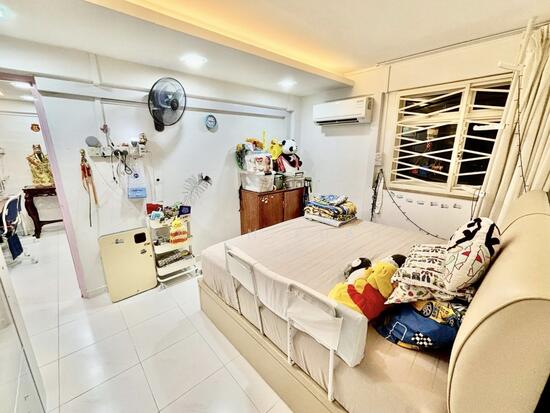 34 WHAMPOA WEST photo 3